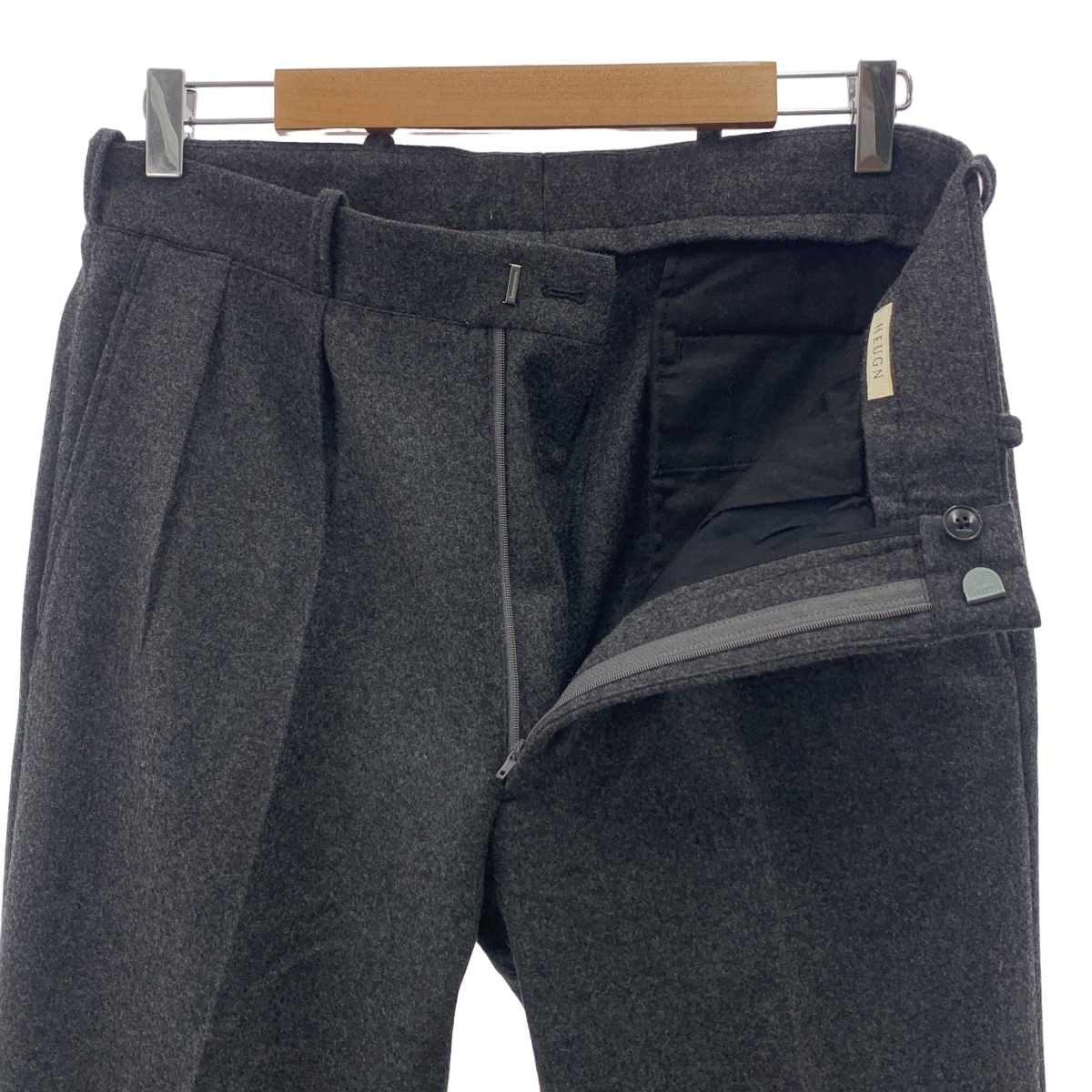 HEUGN / ユーゲン Freddie ウールフランネル2インプリーツテーパードパンツ