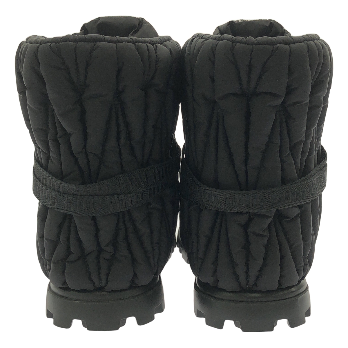 miu miu / ミュウミュウ Padded Matelasse Booties / 5U558D ロゴ ショート ブーツ