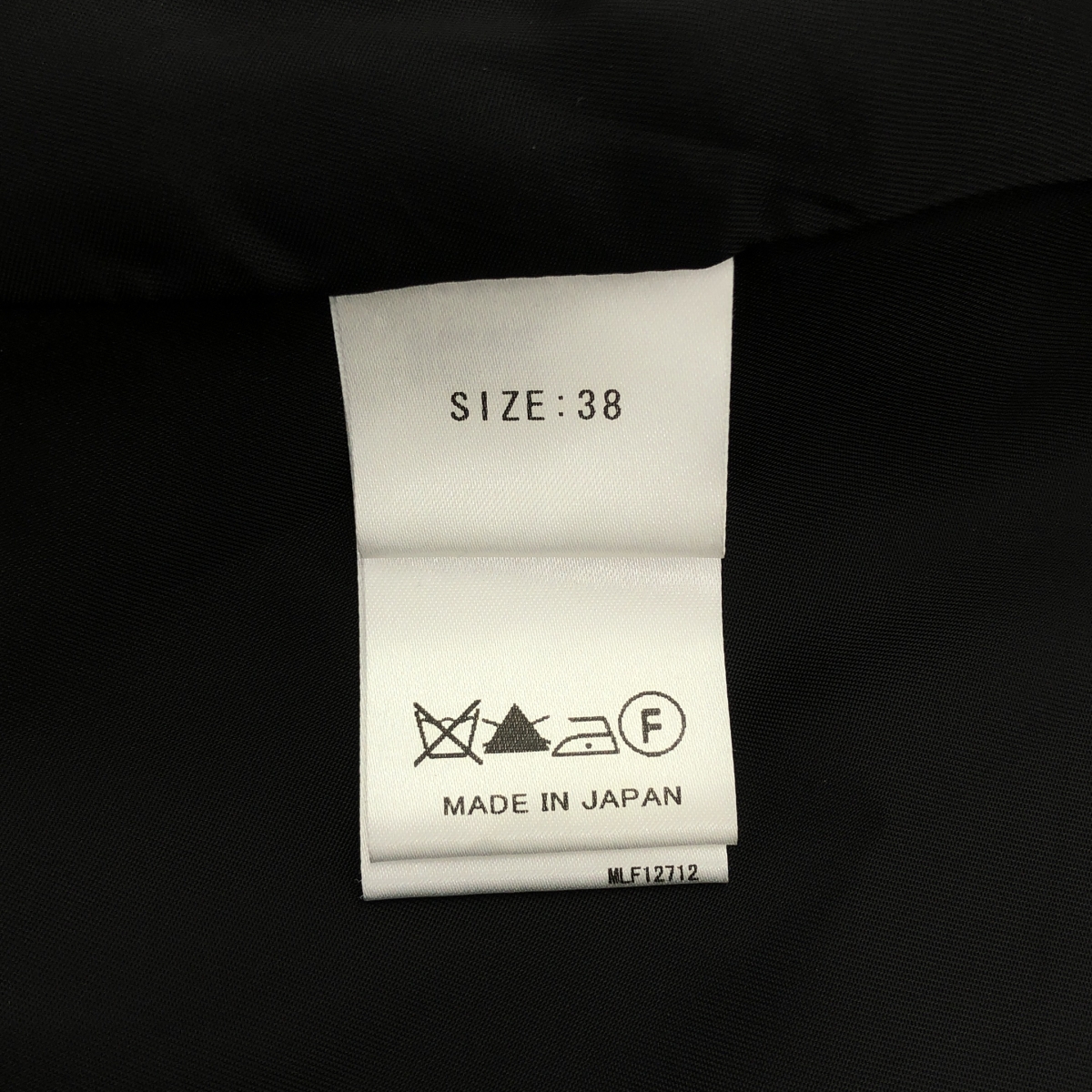 muller of yoshiokubo / ミュラーオブヨシオクボ カシミヤ混ウール フーデッド ポンチョ ジャケット