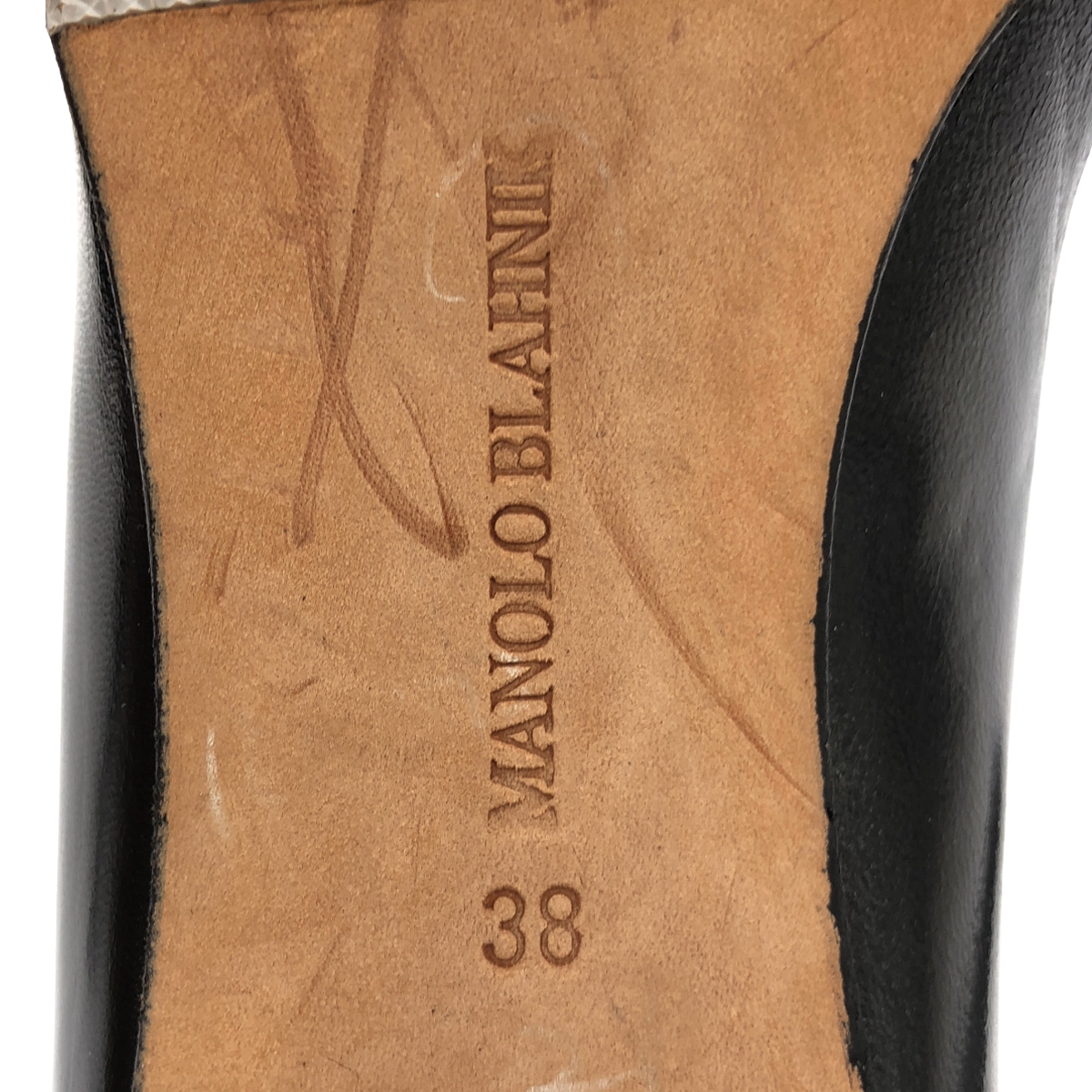 MANOLO BLAHNIK / マノロブラニク レザー ポインテッドトゥ ヒールパンプス