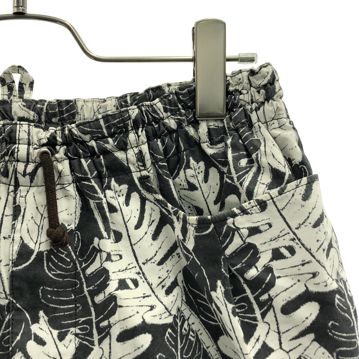 kolor / カラー 伊勢丹別注 ボタニカルプリント メッシュレイヤード ショートパンツ