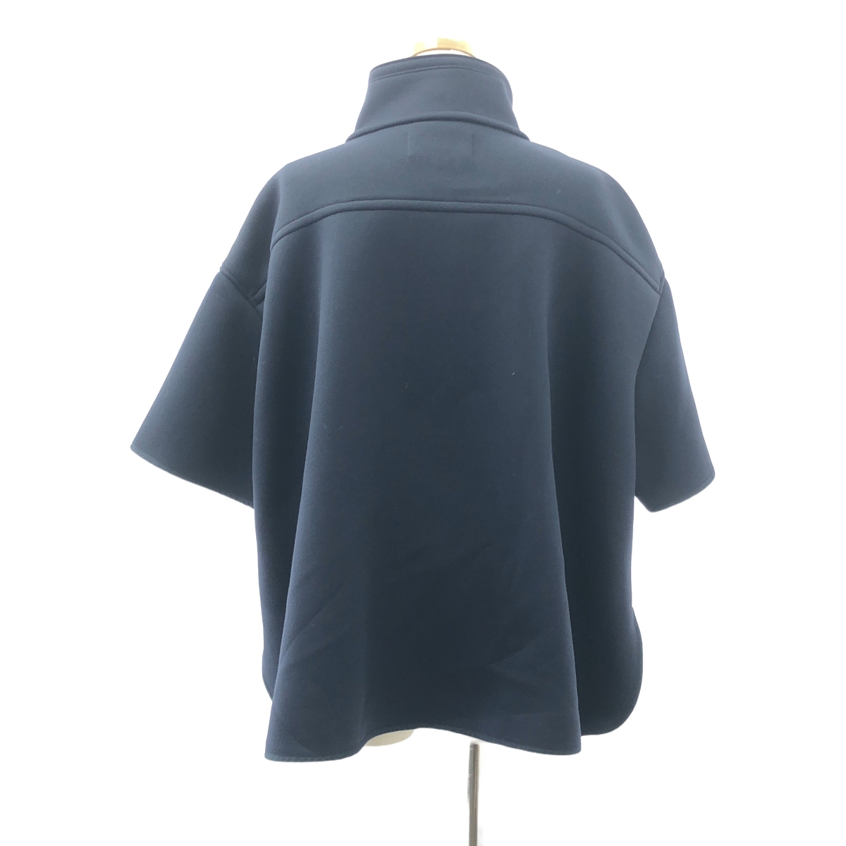 AKIRANAKA / アキラナカ スタンドカラー ジャージー ケープ ジャケット