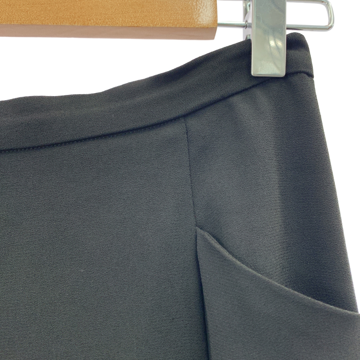 TOGA PULLA / トーガプルラ メッシュ レイヤード スカート