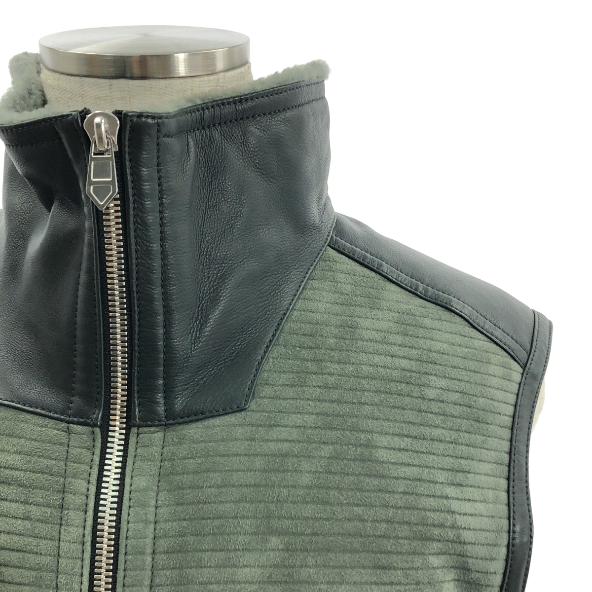 HERMES / エルメス ムートン レザー セリエボタン ボア ベスト