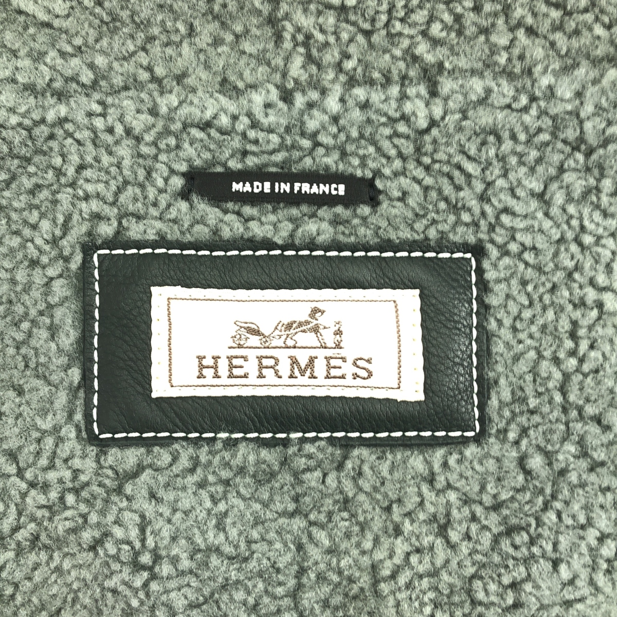 HERMES / エルメス ムートン レザー セリエボタン ボア ベスト