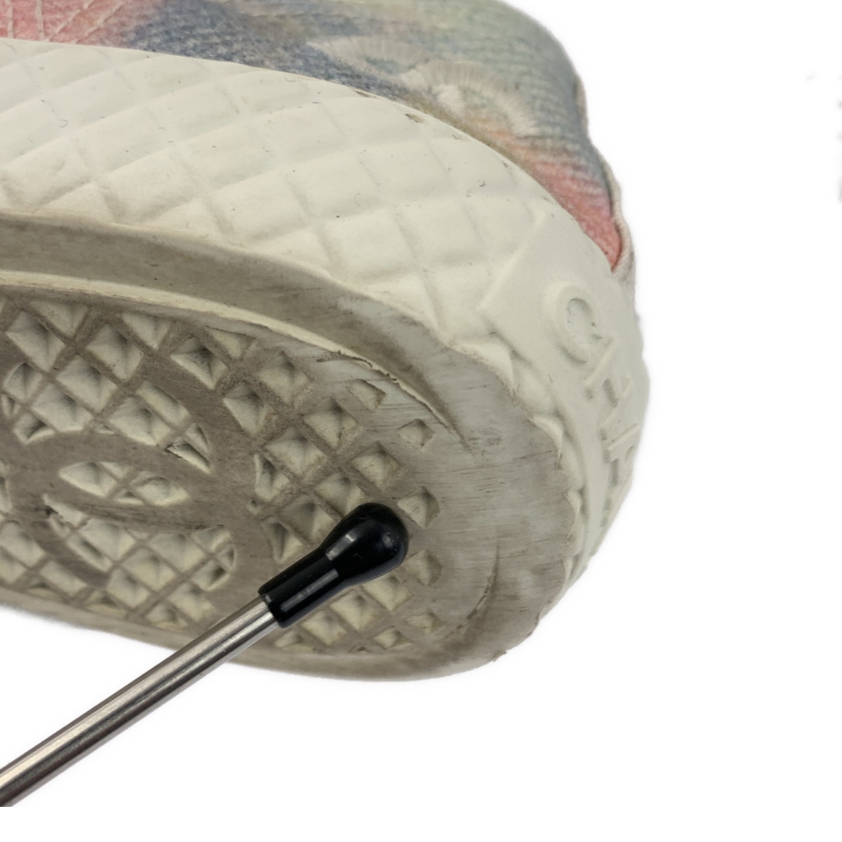 CHANEL / シャネル ココマーク エンブロイダリー ロゴ キルティング スニーカー