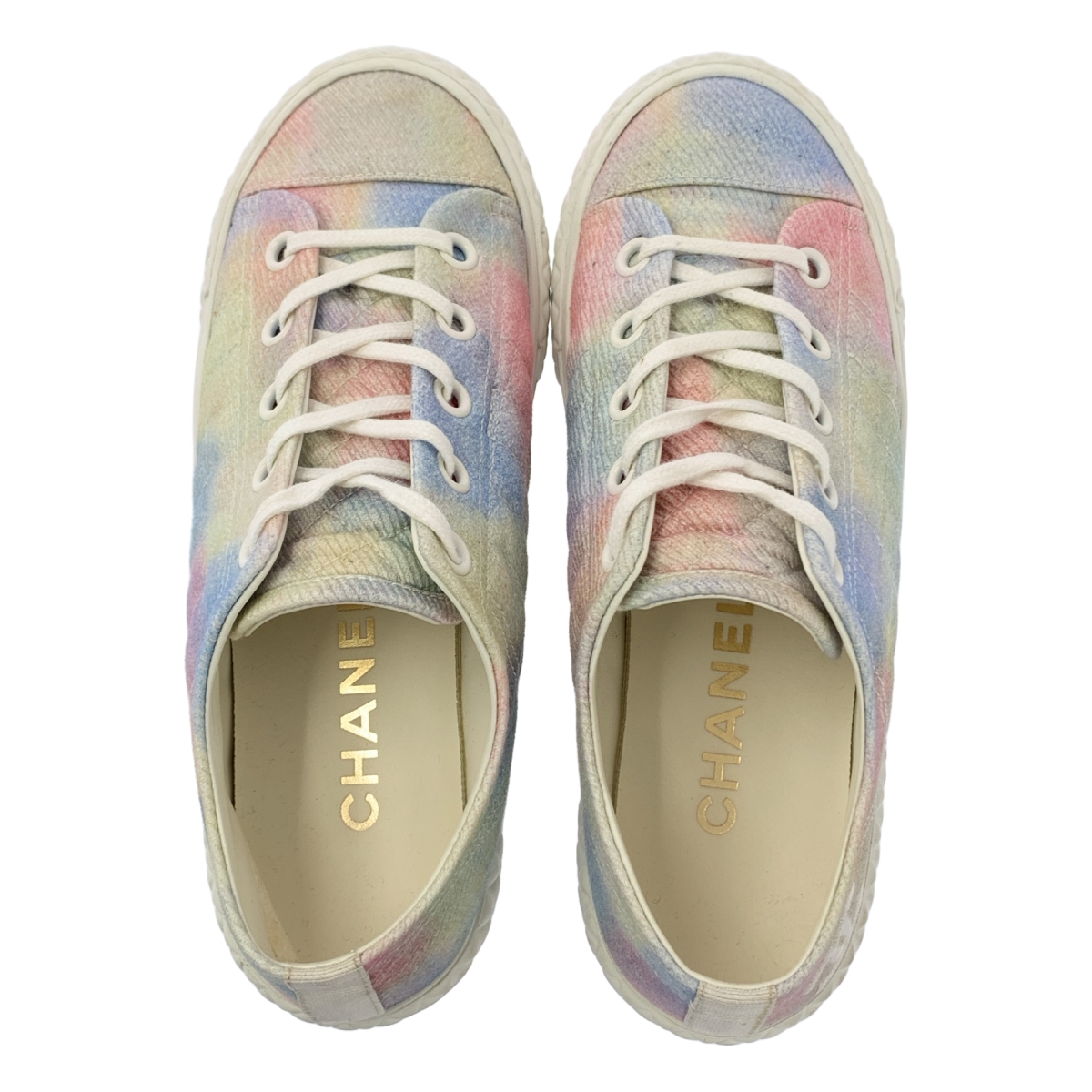 CHANEL / シャネル ココマーク エンブロイダリー ロゴ キルティング スニーカー