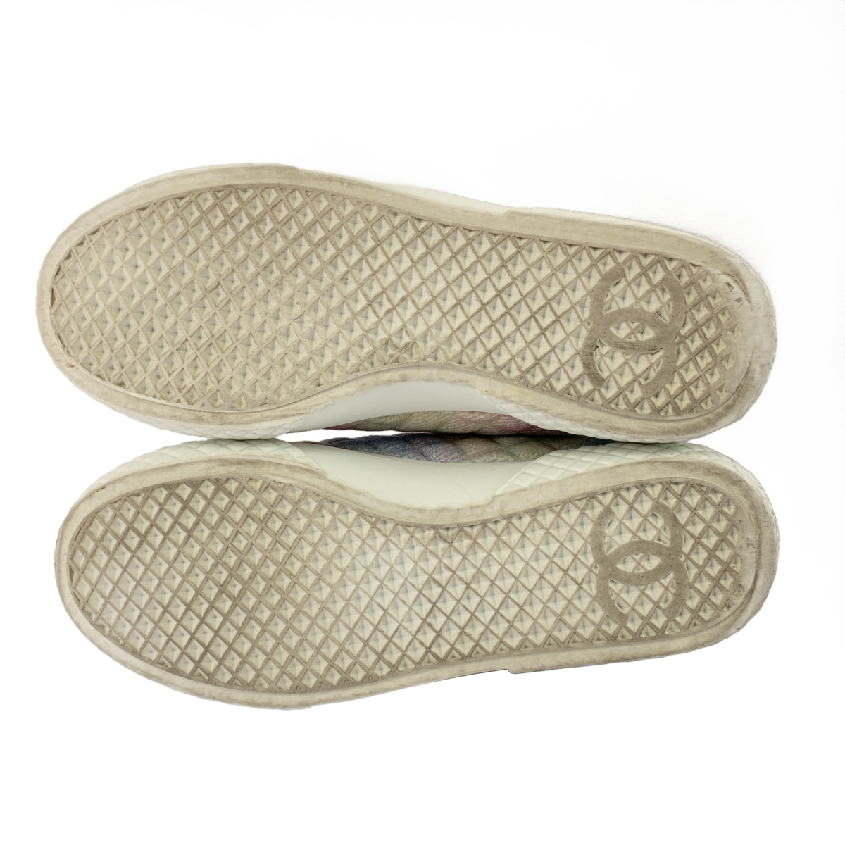 CHANEL / シャネル ココマーク エンブロイダリー ロゴ キルティング スニーカー