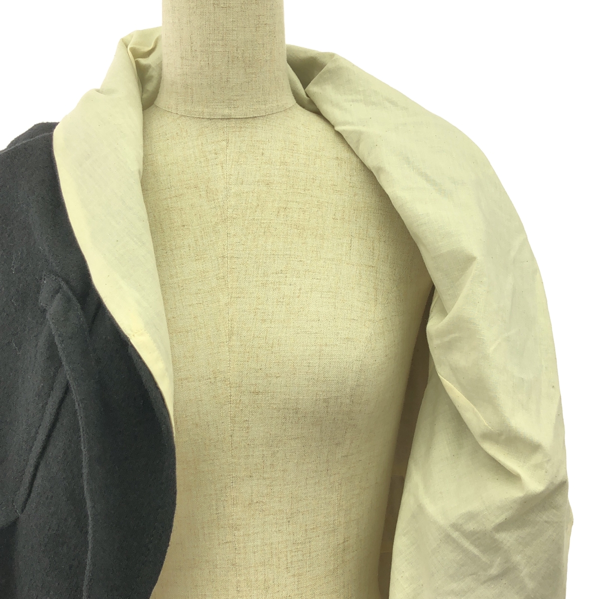 tricot COMME des GARCONS / トリココムデギャルソン ウール フロントリボン ケープジャケット