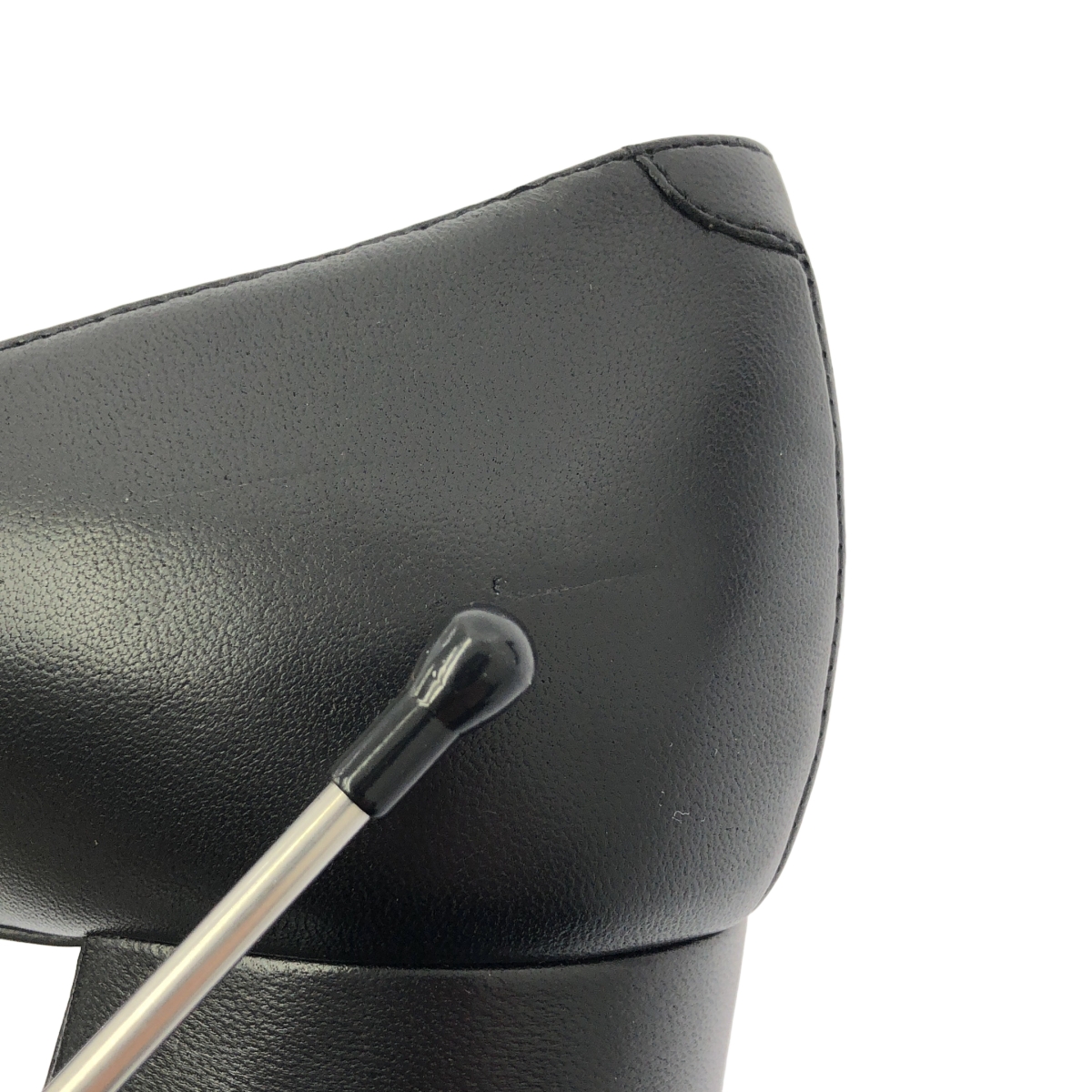 BOTTEGA VENETA / ボッテガヴェネタ イントレチャート レザー パンプス