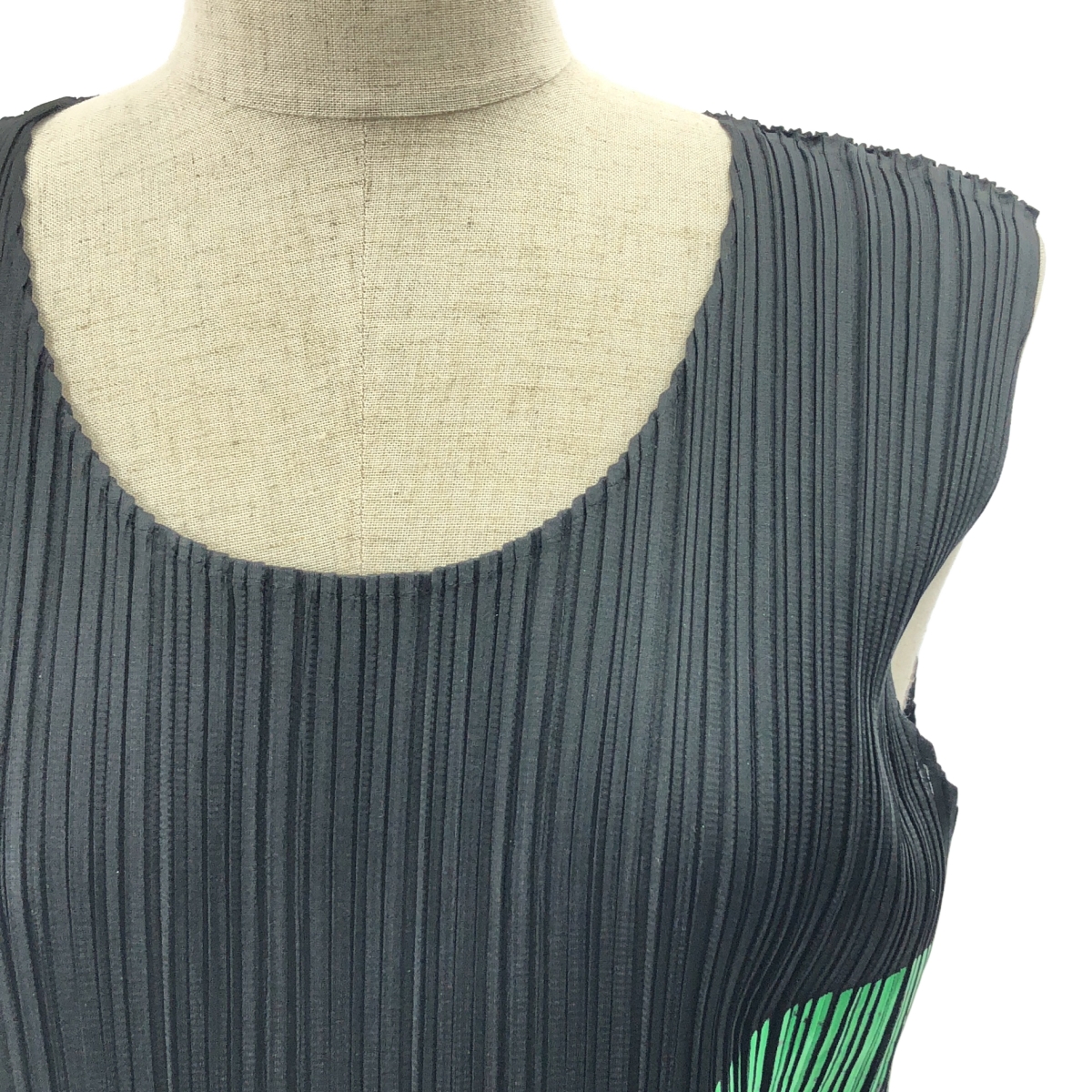 PLEATS PLEASE ISSEY MIYAKE / プリーツプリーズイッセイミヤケ クローバー プリーツ ノースリーブ
