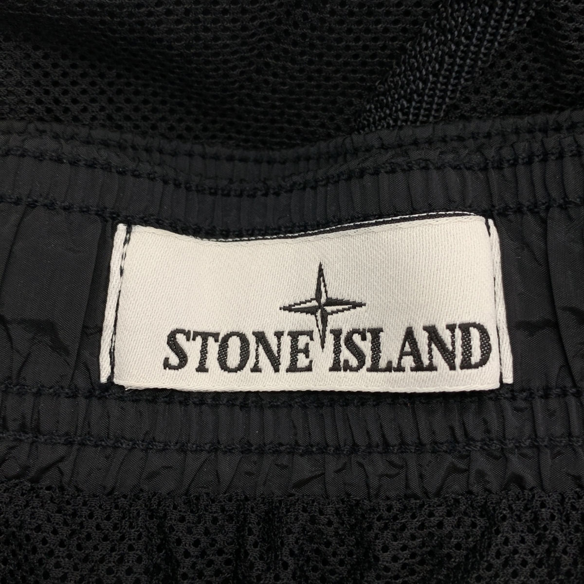 STONE ISLAND / ストーンアイランド Nylon Metal Short / ロゴパッチ ドローストリング ショートパンツ ショーツ