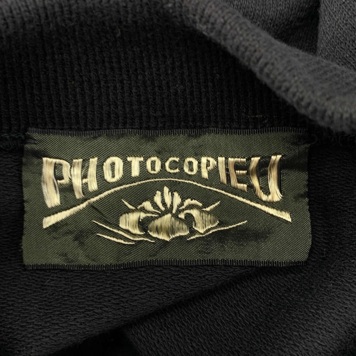 PHOTOCOPIEU / フォトコピュー TUULA モックネック スウェット