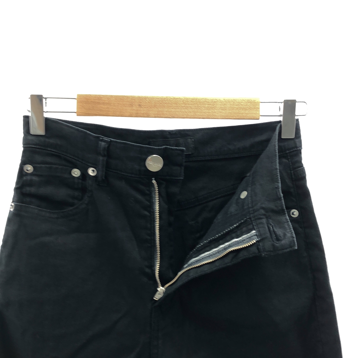 RED CARD / レッドカード Slogan ルーズ ストレート ブラック デニムパンツ