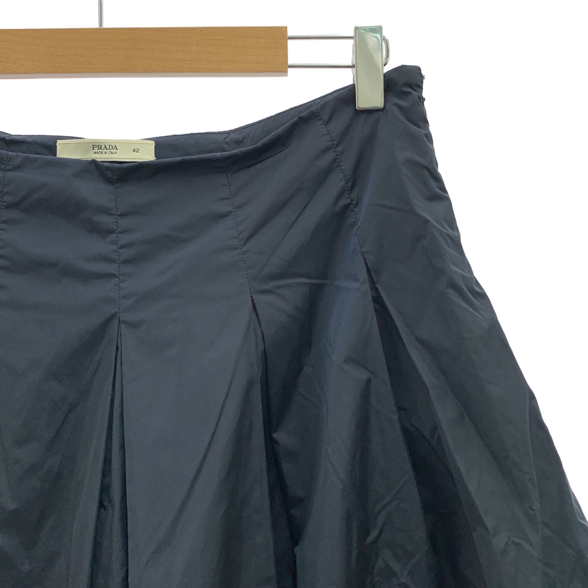PRADA / プラダ サイドジップ ボリューム スカート / 裏地付き