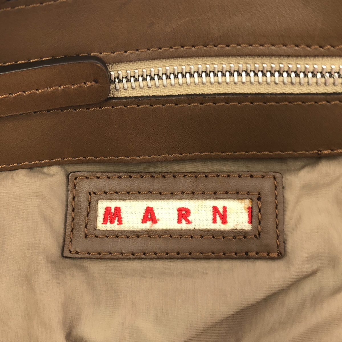 MARNI / マルニ レザー スタッズ装飾 総柄 ハンド トートバッグ