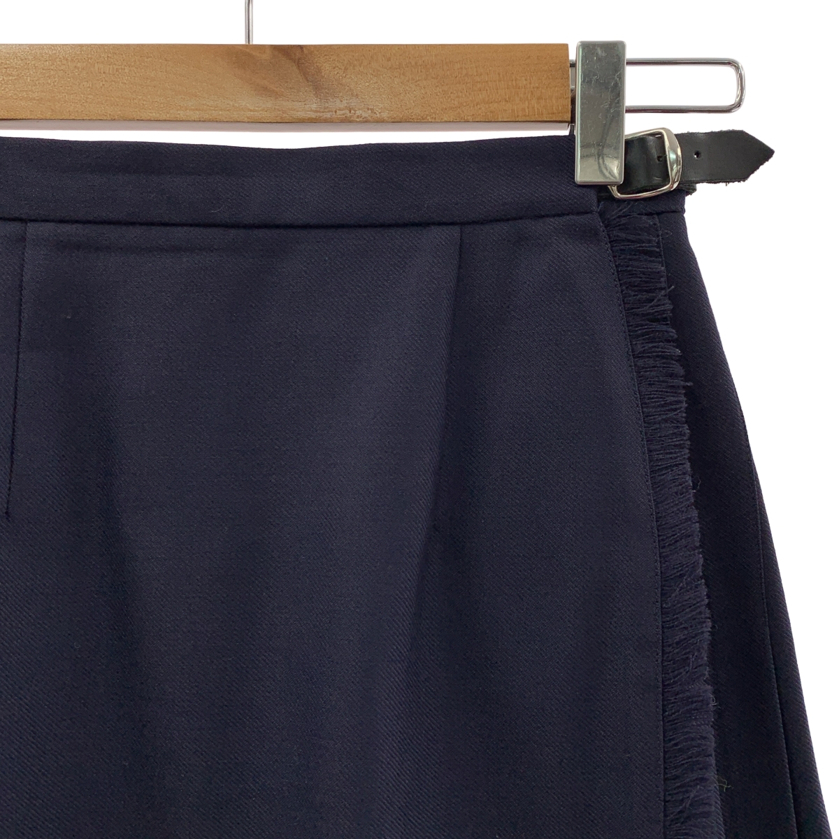 O'NEIL OF DUBLIN / オニールオブダブリン レザーベルト プリーツ ラップ キルトスカート