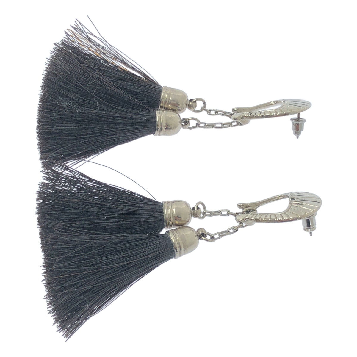 TOGA PULLA / トーガプルラ ホースヘア フリンジピアス イヤリング