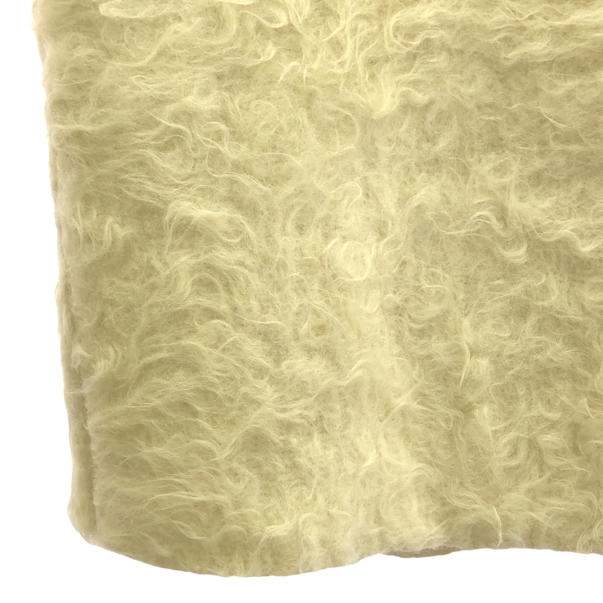 charrita / チャリータ シャギー バックスリットスカート