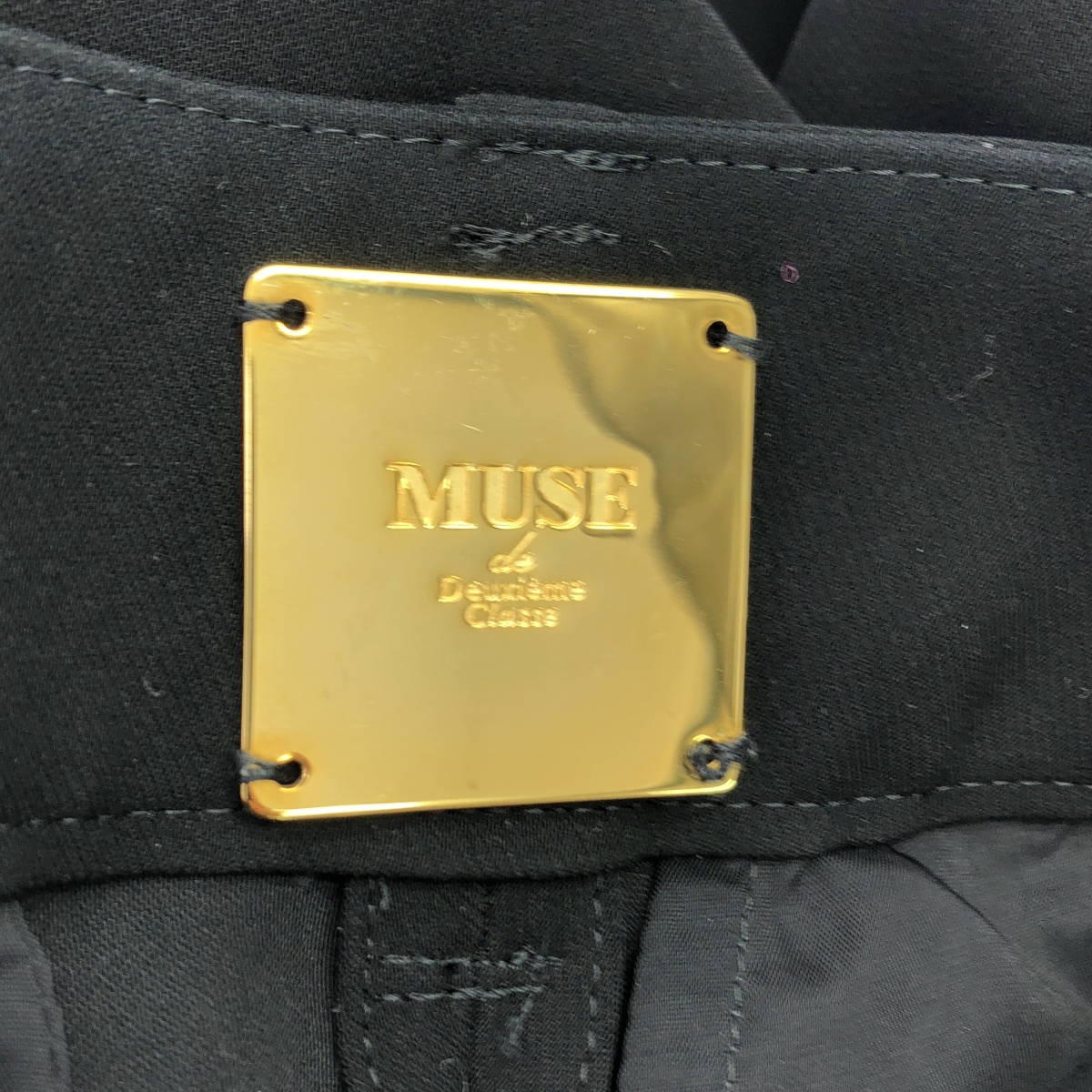 MUSE de Deuxieme Classe / ミューズドゥーズィーエムクラス Sarouel / ロゴプレート スラックス パンツ