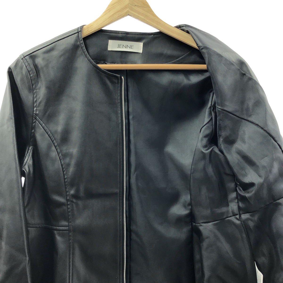 JENNE / ジェンヌ エコレザーペプラムジャケット / 総裏地