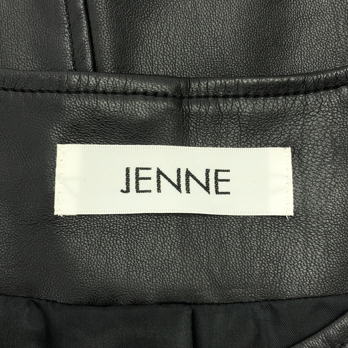 JENNE / ジェンヌ エコレザーペプラムジャケット / 総裏地