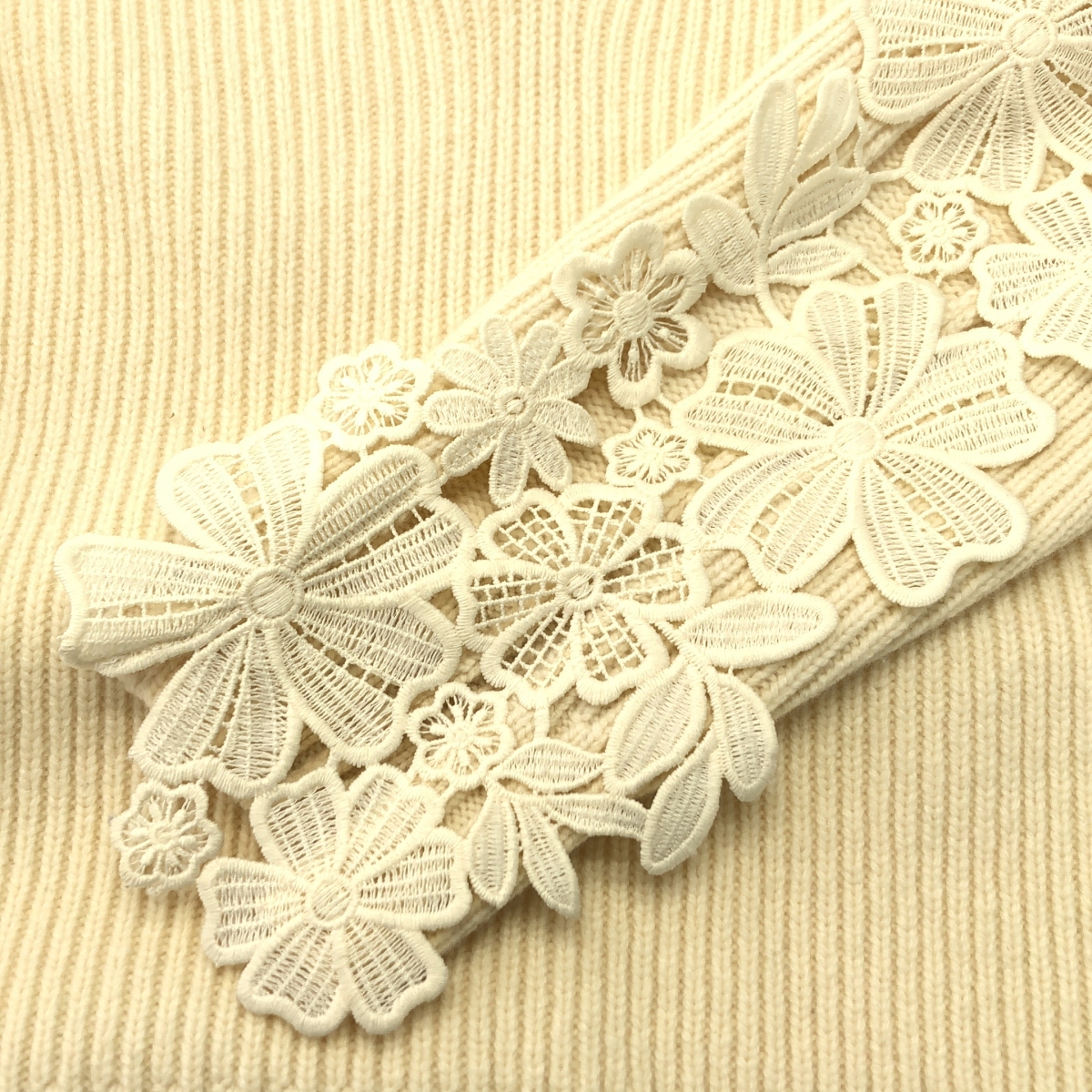 その他 フラワー 刺しゅう クロシェニット