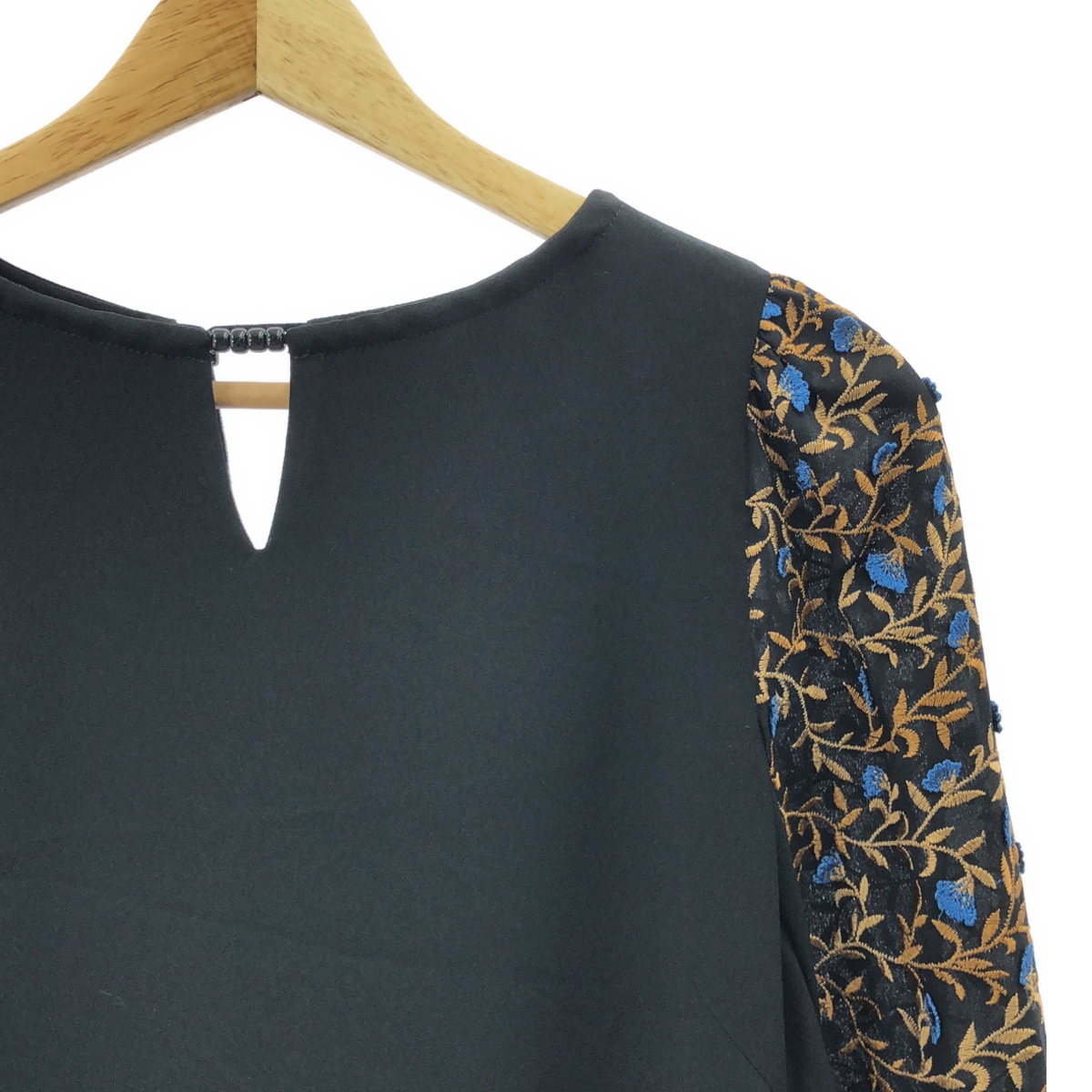 LOKITHO / ロキト 刺しゅう デザイン ドレス ワンピース