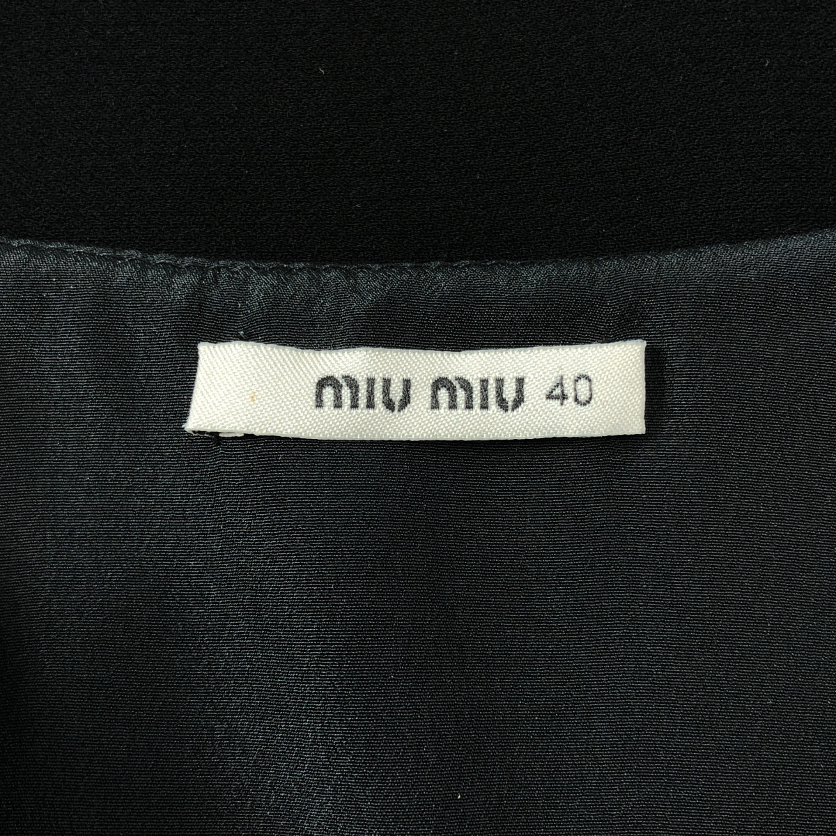 miu miu / ミュウミュウ ボタン タック スリーブレス ワンピース