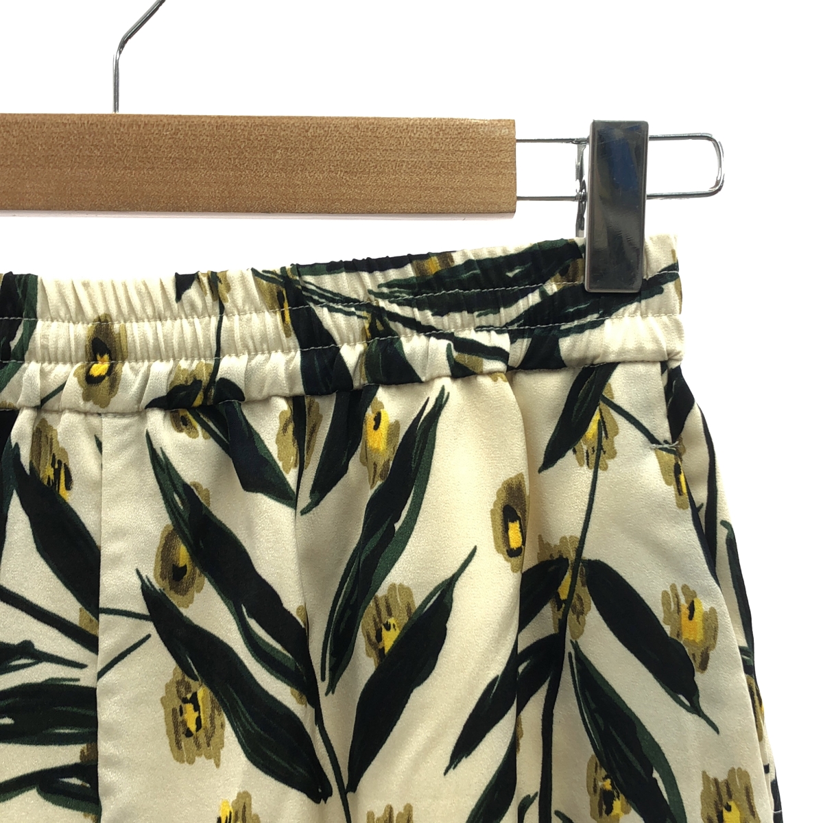 その他 ボタニカル イージーパンツ