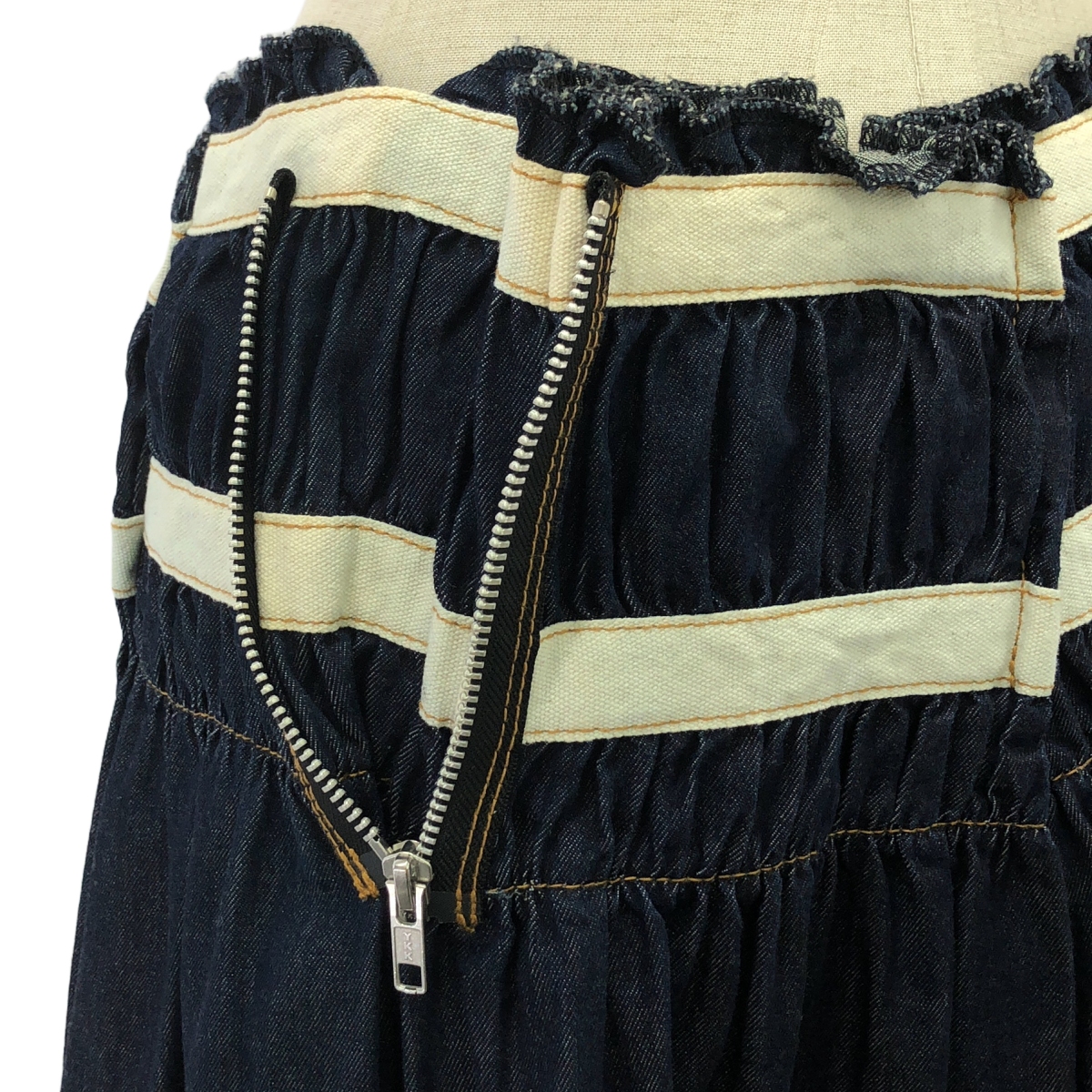 tricot COMME des GARCONS / トリココムデギャルソン ウエストギャザー ボリューム デニムスカート