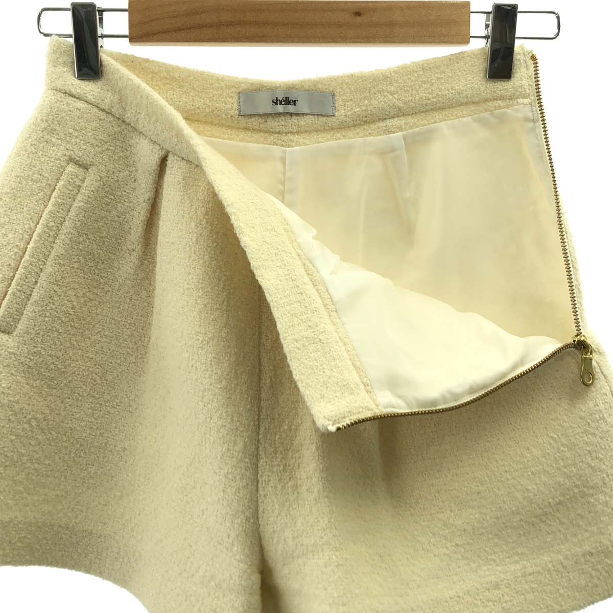 その他 ウール混 サイドジップ タック ショートパンツ