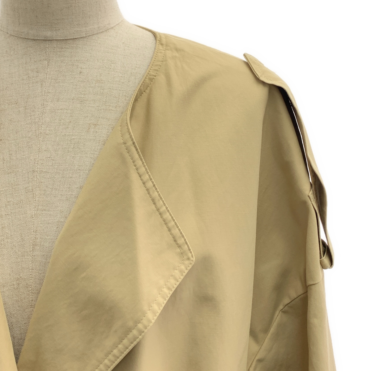 ebure / エブール ベルテッド ノーカラー トレンチコート