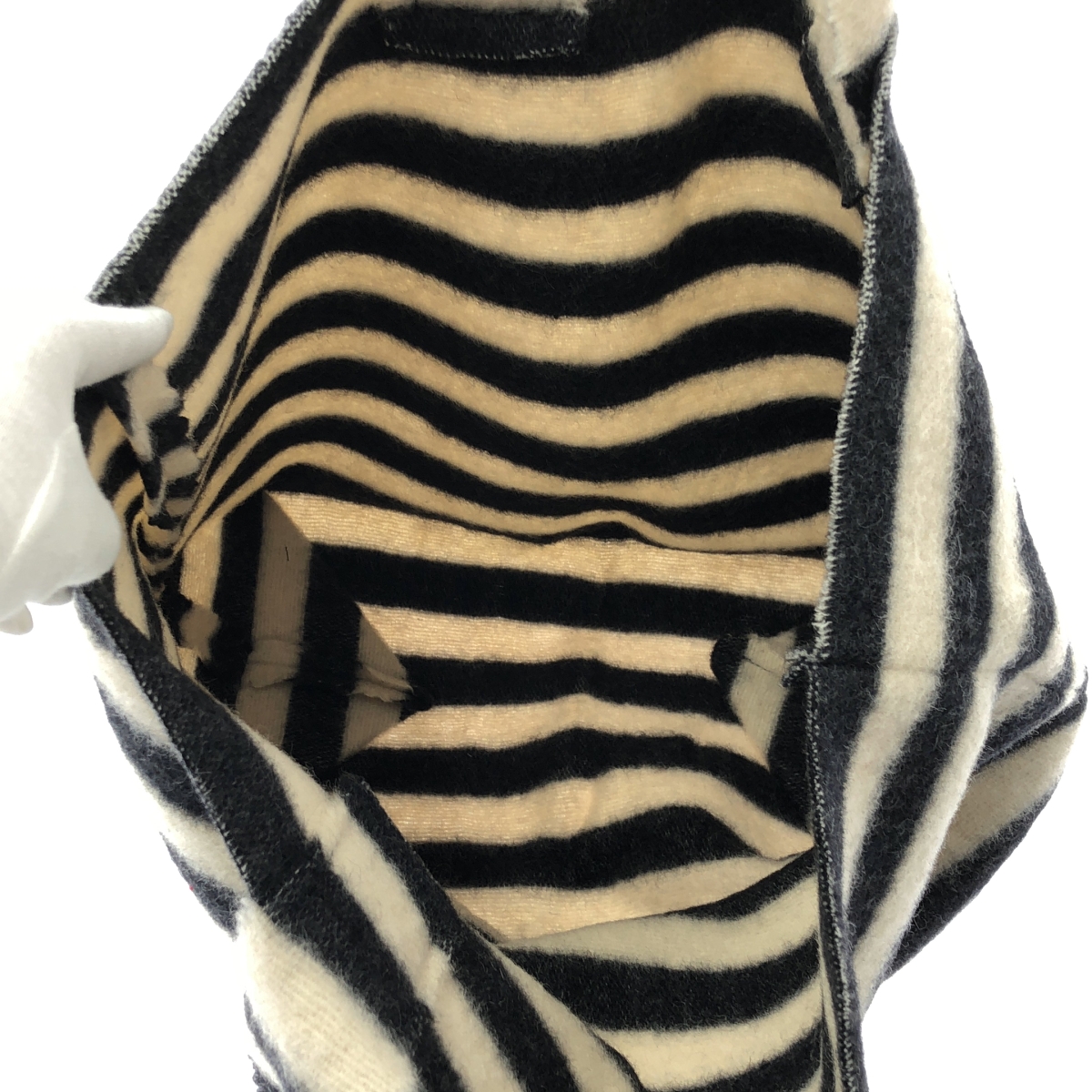 DANIELA GREGIS / ダニエラグレジス ウール 縮絨 ボーダー ハンド トートバッグ