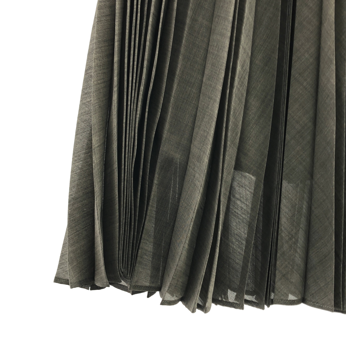 BEIGE， / ベイジ バックジップ プリーツ スカート / 総裏地