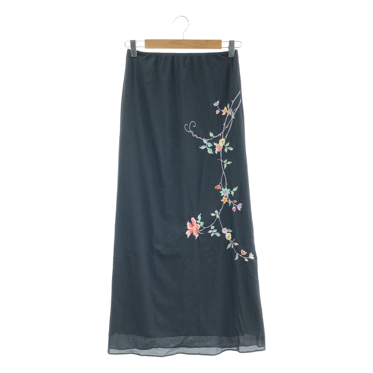 VIVIENNE TAM / ヴィヴィアンタム