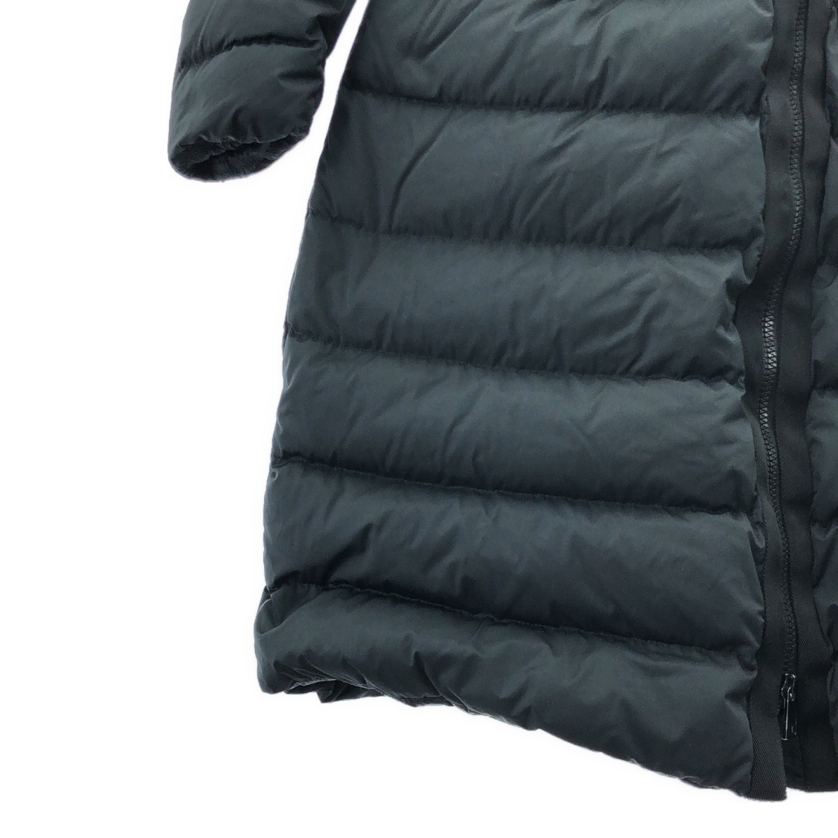 MONCLER / モンクレール LANOUX ラヌー フーデッド ダウンコート