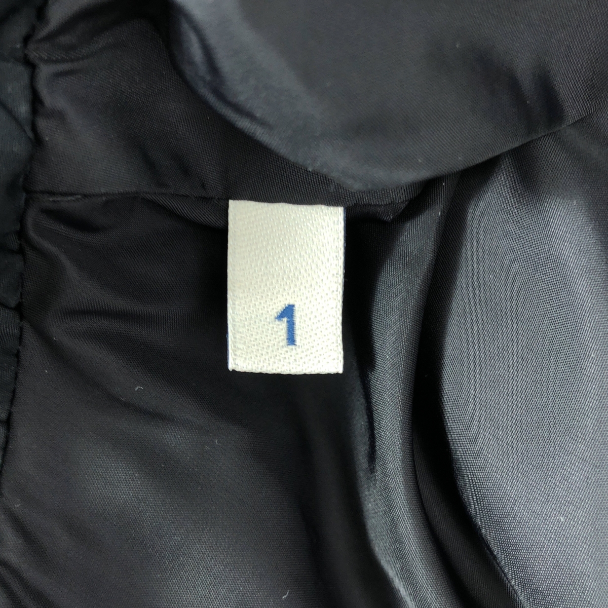 MONCLER / モンクレール LANOUX ラヌー フーデッド ダウンコート