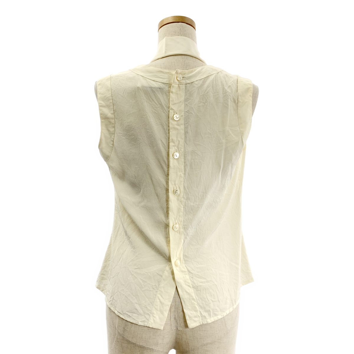 CHANEL / シャネル タイ付き Uネック ノースリーブ シャツ