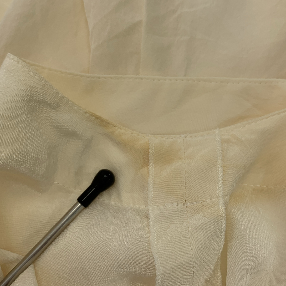 CHANEL / シャネル タイ付き Uネック ノースリーブ シャツ