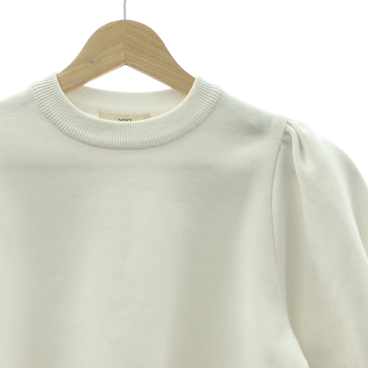 yori / ヨリ コットン パフスリーブ ニット