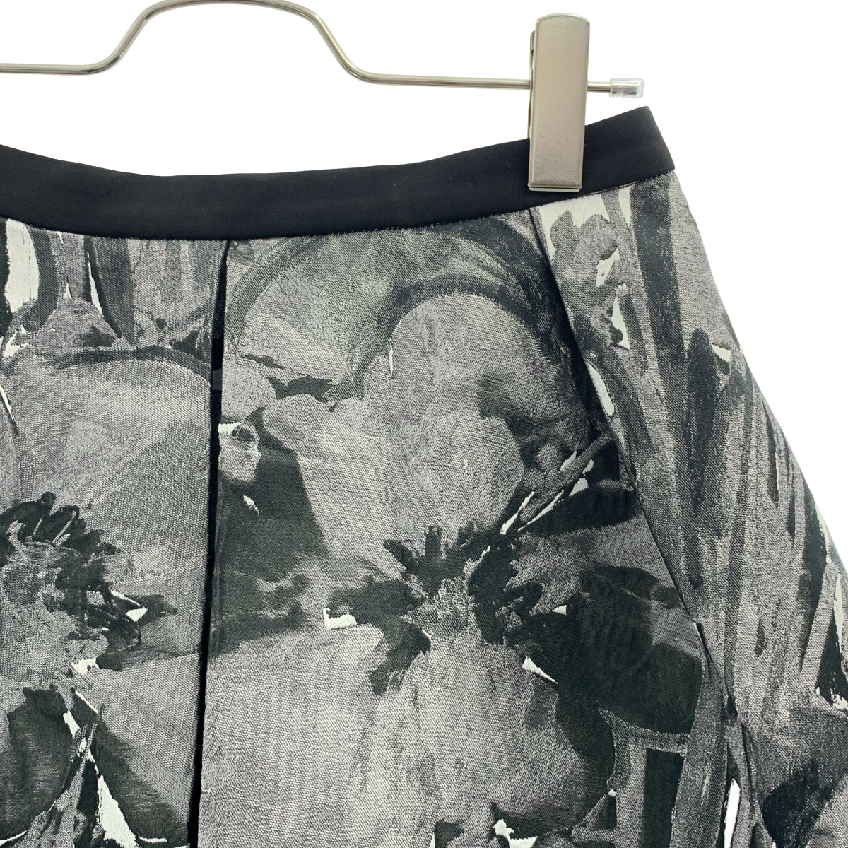 ADORE / アドーア 花柄 ジャガード タックスカート