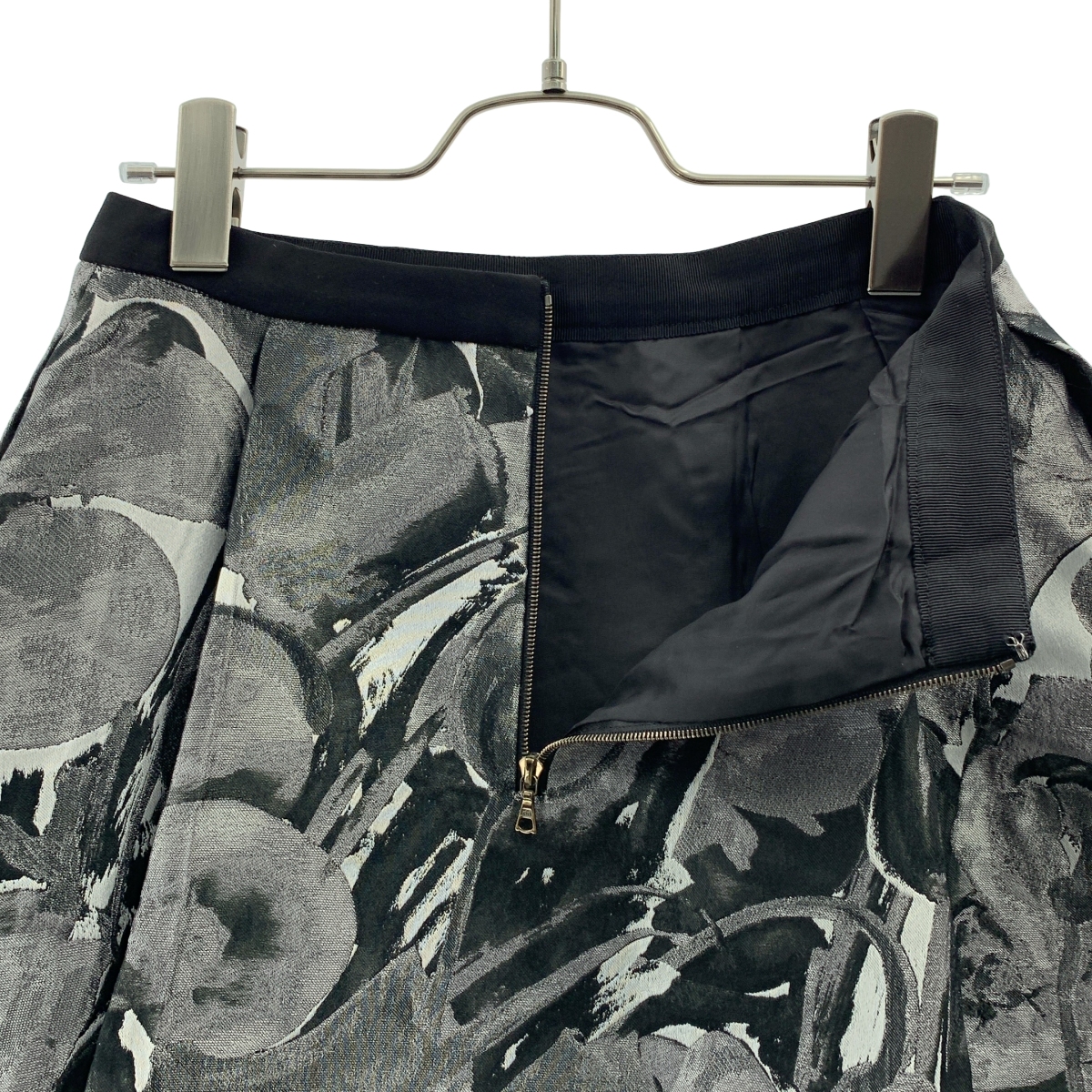 ADORE / アドーア 花柄 ジャガード タックスカート