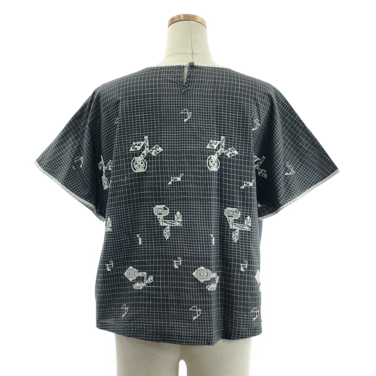 mina perhonen / ミナペルホネン crystal flower / クリスタルフラワー エンブロイダリー ブラウス