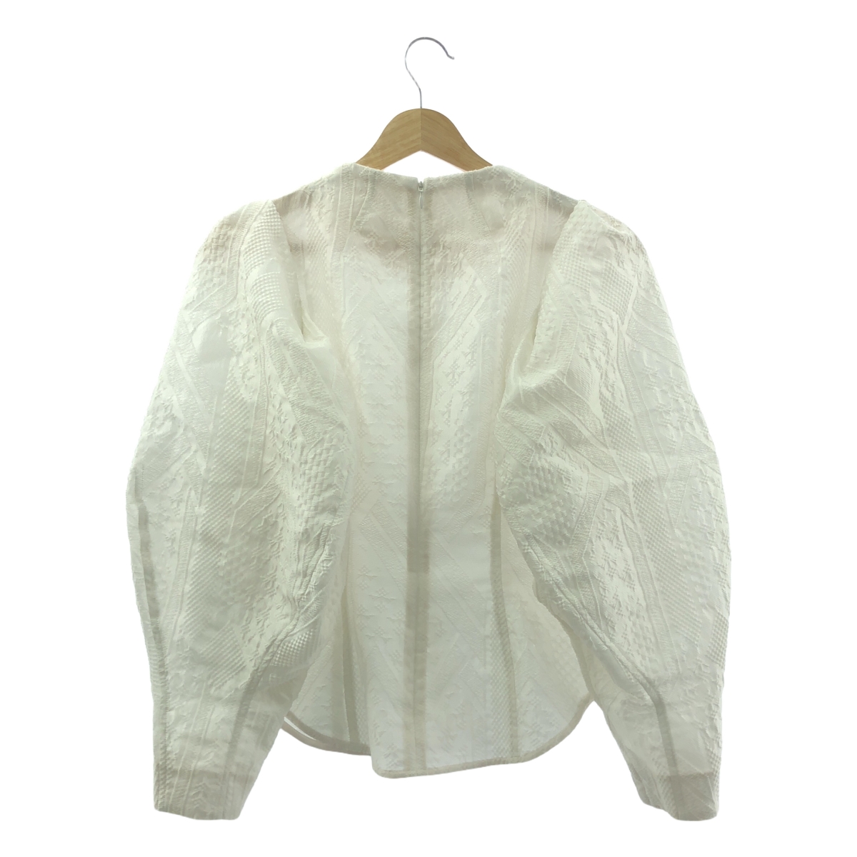 Mame Kurogouchi / マメクロゴウチ Traditinal Patrern Jacquard Top / ジャガード ボリュームスリーブ ブラウス