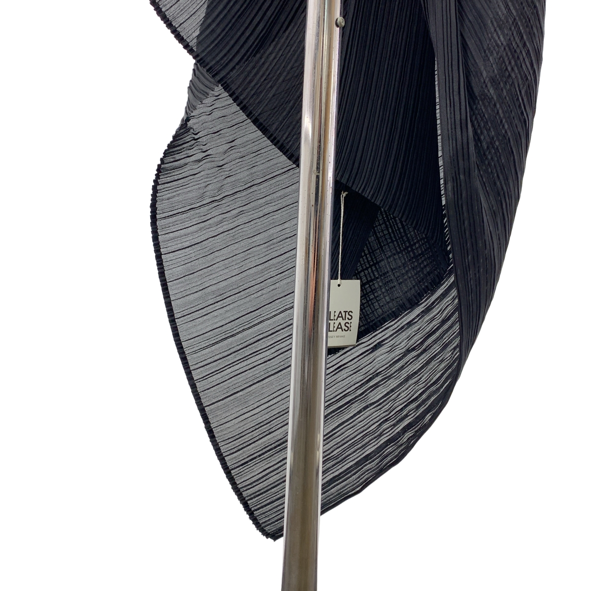 PLEATS PLEASE ISSEY MIYAKE / プリーツプリーズイッセイミヤケ BASIC MADAME-T / 大判 ストール 羽織