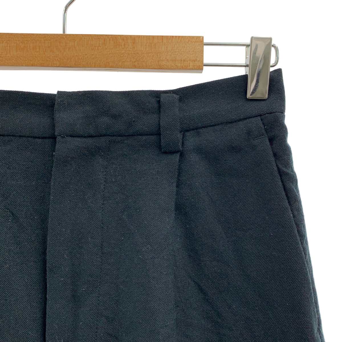 Dulcamara / ドゥルカマラ ウール タック テーパードパンツ