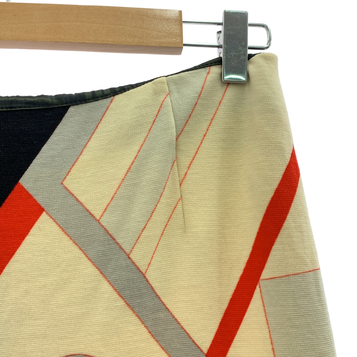 EMILIO PUCCI / エミリオプッチ 総柄 ロゴ バックジップ スリット スカート