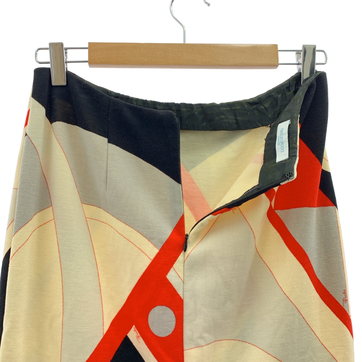 EMILIO PUCCI / エミリオプッチ 総柄 ロゴ バックジップ スリット スカート