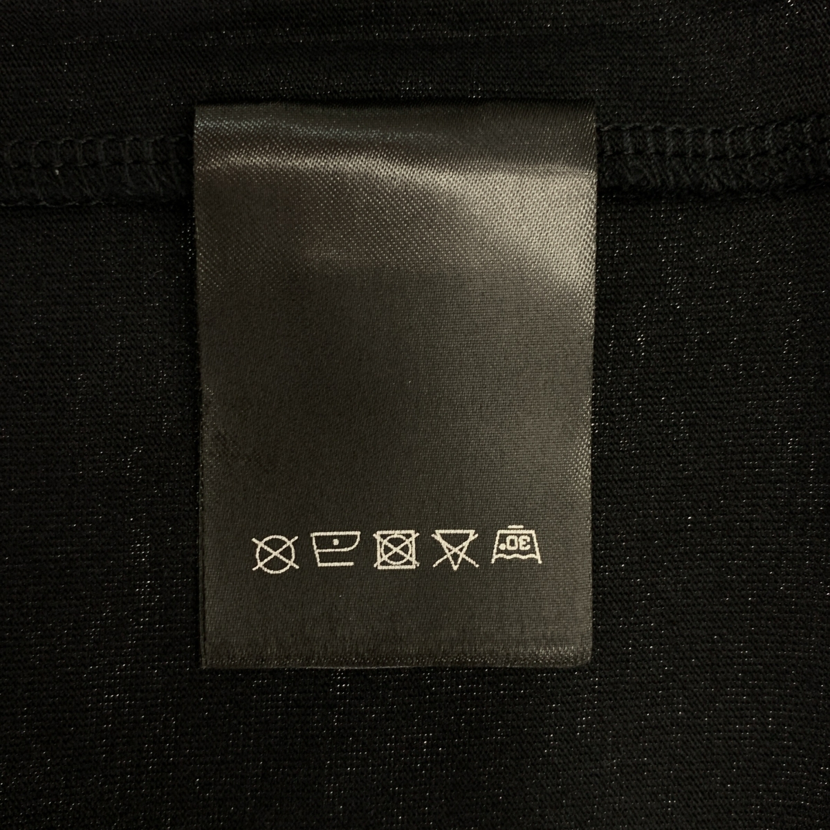 VETEMENTS / ヴェトモン WILD UNICORN TEE ワイルド ユニコーン Tシャツ